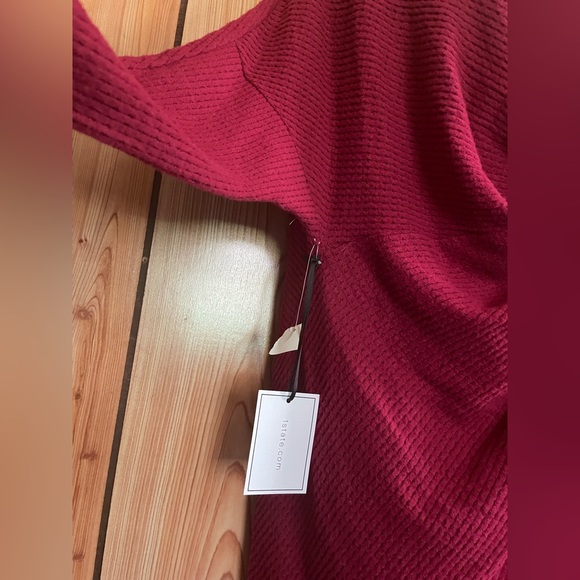 1.STATE New Women's V-Neck Waffle Weave Sweater 3/4 sleeves Maroon Size S Hi-Lo - Picture 5 of 10